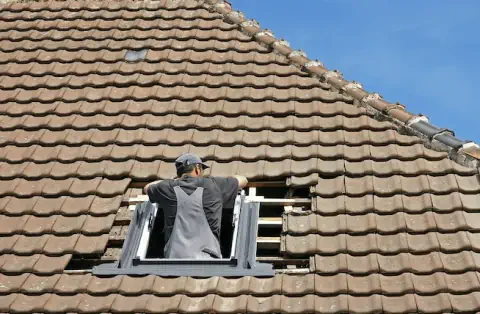 Pose de velux - Bordeaux-Saint-Clair
